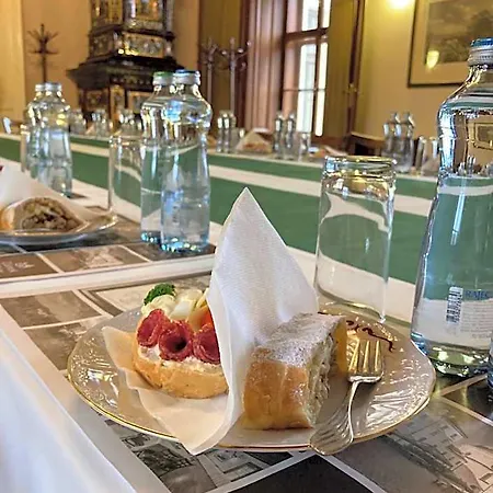 Hotel Zamek Krtiny *