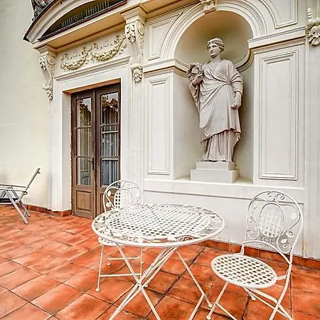 Hotel Zamek Krtiny Jedovnice