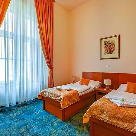 Zamek Krtiny Hotel *