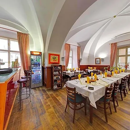 Zamek Krtiny Hotel